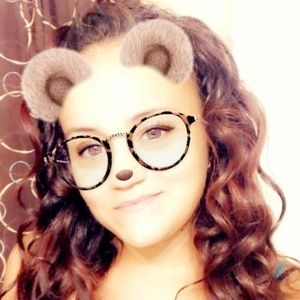 Meet your Posher, Ashlee